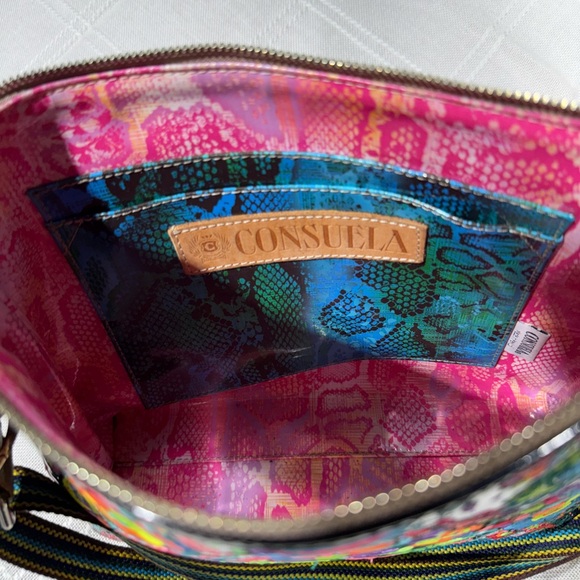 Consuela, downtown Rita, black, multicolor, embroidered floral, Crossbody bag. - Picture 9 of 16